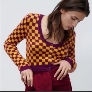 NWT Zara checkered soft fluffy crop cardigan scoop neck Small buttoned